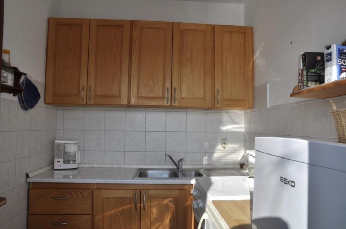 Apartments Petar - 6M From The Sea Barbat na Rabu ภายนอก รูปภาพ